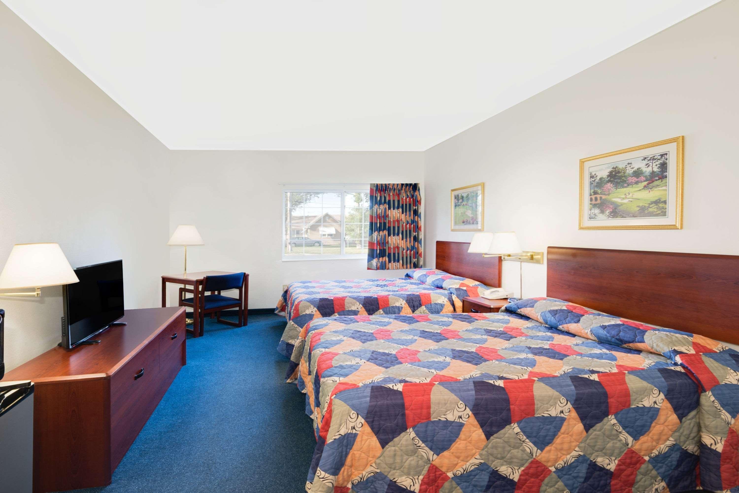 Super 8 By Wyndham Emmetsburg Ξενοδοχείο Εξωτερικό φωτογραφία